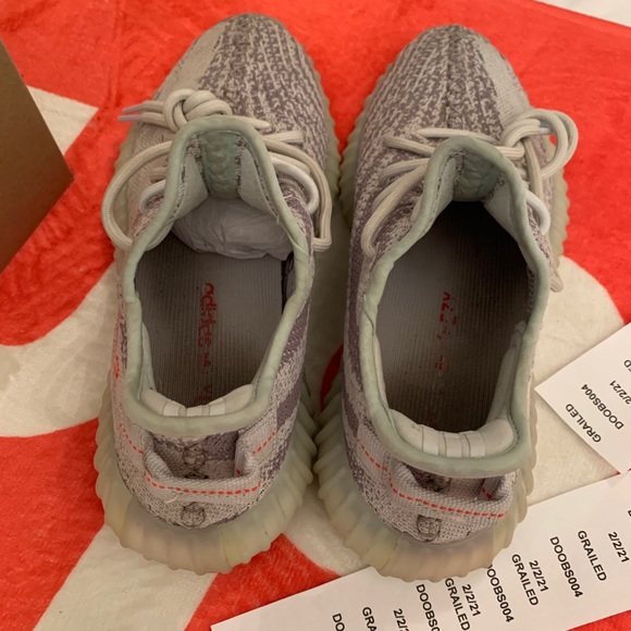 Yeezy v2 adidas blue tint size 7 main image 10